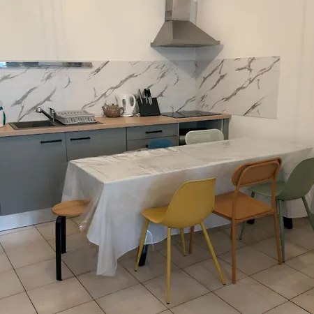 Lägenhet 6 Couchages Proche De Tous *