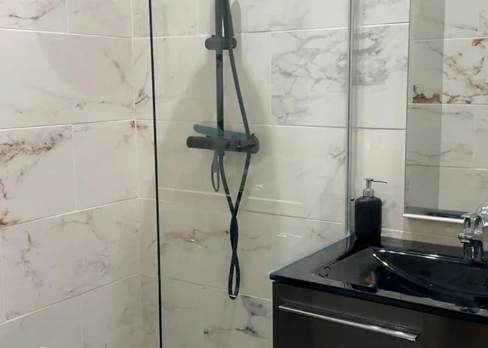 6 Couchages Proche De Tous Apartment