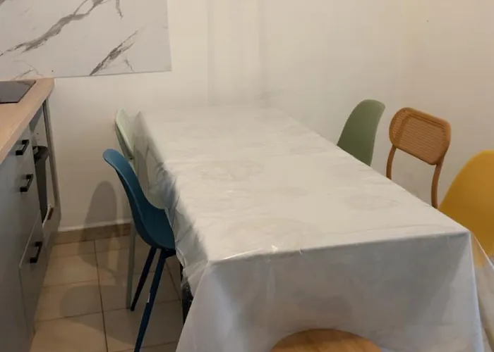 6 Couchages Proche De Tous Agde